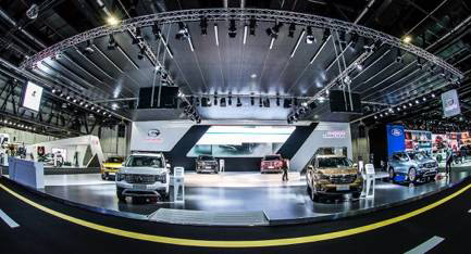 2017_11_auto_show_in_Dubai.jpg